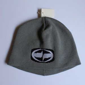 Split beanie (skullcap)